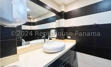 Edificio en Venta en Carrasquilla YMW