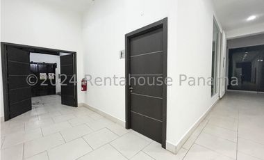 Edificio en Venta en Carrasquilla YMW