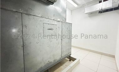 Edificio en Venta en Carrasquilla YMW