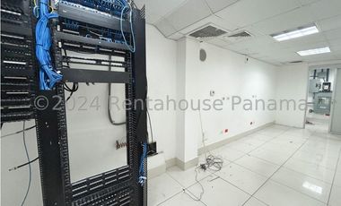 Edificio en Venta en Carrasquilla YMW