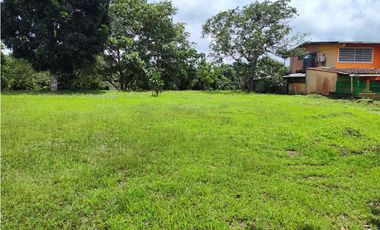 VENTA DE TERRENO LAS CUMBRES