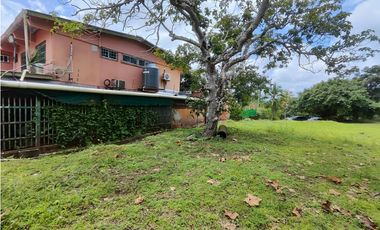 VENTA DE TERRENO LAS CUMBRES