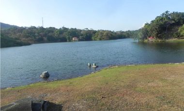 VENTA DE TERRENO LAS CUMBRES