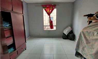 VENDO CASA EN QUINTAS DE SANTA ANA SOACHA