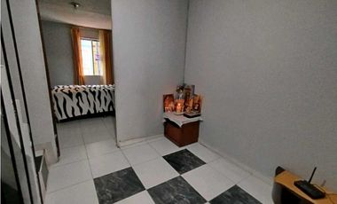 VENDO CASA EN QUINTAS DE SANTA ANA SOACHA