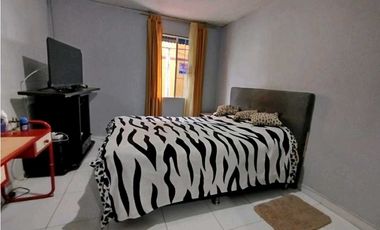 VENDO CASA EN QUINTAS DE SANTA ANA SOACHA