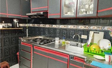 VENDO CASA EN QUINTAS DE SANTA ANA SOACHA