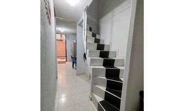 VENDO CASA EN QUINTAS DE SANTA ANA SOACHA