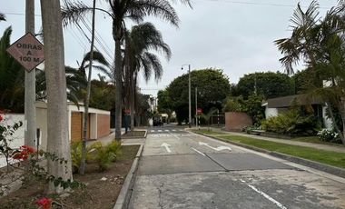 Casa en como Terreno en Venta en San Isidro