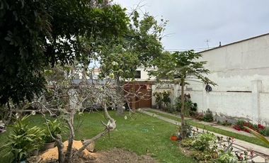 Casa en como Terreno en Venta en San Isidro