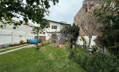 Casa en como Terreno en Venta en San Isidro