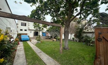 Casa en como Terreno en Venta en San Isidro