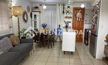 Casa en Venta en Villa Los Artesanos