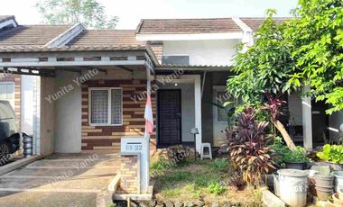 Rumah baru renovasi dengan lingkungan asri