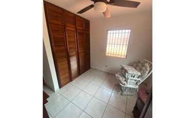 VENTA CASA CONDADO DEL REY