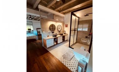 VENTA CASA CON APARTAMENTO ALBROOK