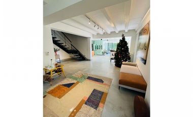 VENTA CASA CON APARTAMENTO ALBROOK