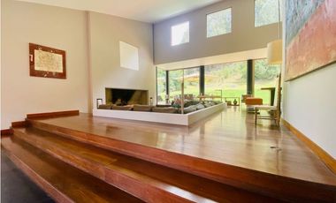 VENDO CASA UN PISO 6.400 M2 LOTE - CAJICA