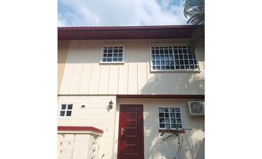 ALQUILER DUPLEX CLAYTON