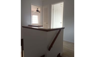 ALQUILER DUPLEX CLAYTON