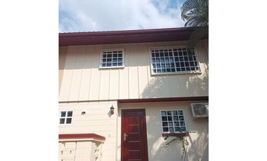 ALQUILER DUPLEX CLAYTON