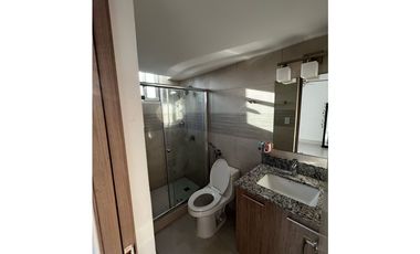 ALQUILER APARTAMENTO SEMI AMOBLADO EL BOSQUE