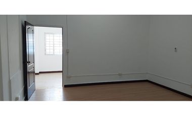 ALQUILER LOCAL COMERCIAL PARQUE LEFEVRE