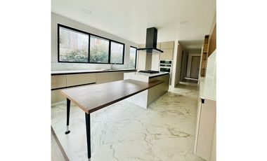 CASA CHIA | SAN JACINTO - VENTA!!!!!! 5 habs, 5.5 bños, 430mts