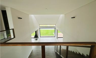 CASA CHIA | SAN JACINTO - VENTA!!!!!! 5 habs, 5.5 bños, 430mts