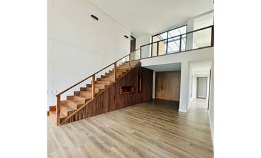 CASA CHIA | SAN JACINTO - VENTA!!!!!! 5 habs, 5.5 bños, 430mts