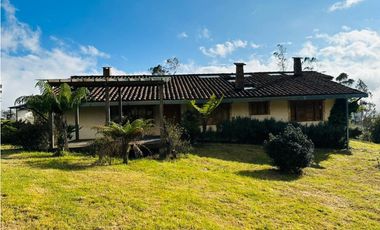 CALERA/ FRAILEJONAL - VENTA!! 4 hbs, 4 bñs,  272.65 mts