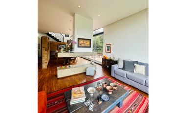 CASA CALERA 310MTS + 50MTS TRRZA 4HABS 4.5BÑ Arriendo 10.5M