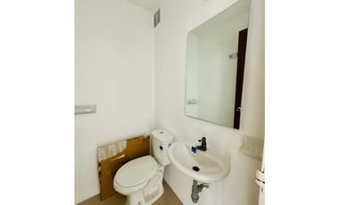 CONSULTORIO!!! ARRIENDO ANTIGUO COUNTRY 30mts 3.4M (admin incluida)