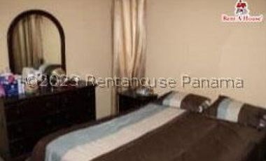 SE VENDE CASA EN LAS CUMBRES