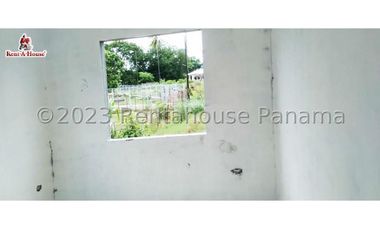 SE VENDE CASA EN EL BARRERO