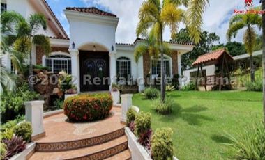 SE VENDE MANSION