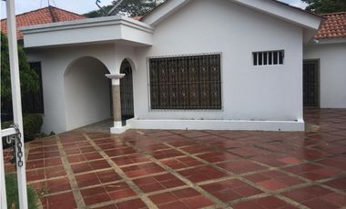 VENTA CASA DE DESCANSO EN GIRARDOT