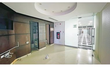 Alquiler de oficina en Calle 50 Global Bank