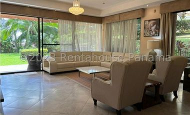Alquiler de Apartamento en Clayton