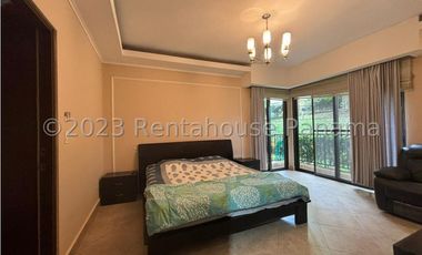 Alquiler de Apartamento en Clayton