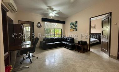 Alquiler de Apartamento en Clayton