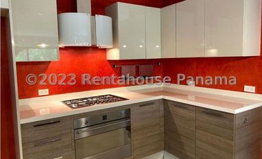 Alquiler de Apartamento en Clayton