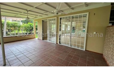 Alquiler de Casa en Ancon