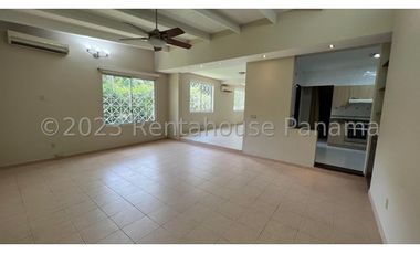 Alquiler de Casa en Ancon