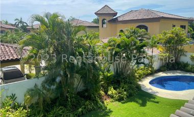 Alquiler de Casa en Costa del Este