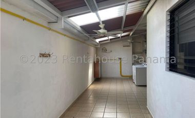 Alquiler de Casa en Costa del Este