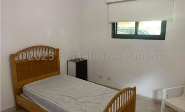 Alquiler de Casa en Costa del Este