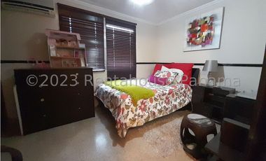 Venta de Casa en Villa de Las Fuentes