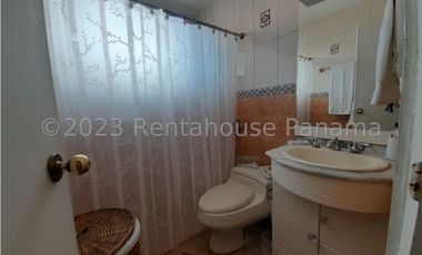 Venta de Casa en Villa de Las Fuentes