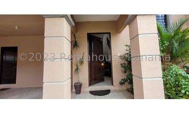 Venta de Casa en Versalles